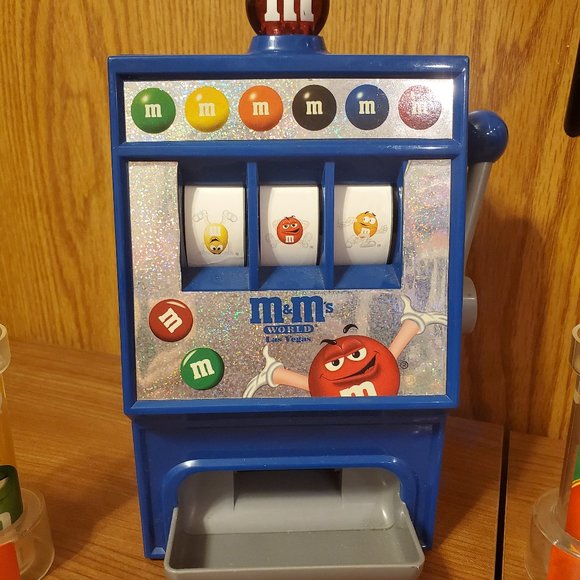 🌺🌺🌺SOLD🌺🌺🌺 M&M's Las Vegas Slot Machine - Picture 10 of 16